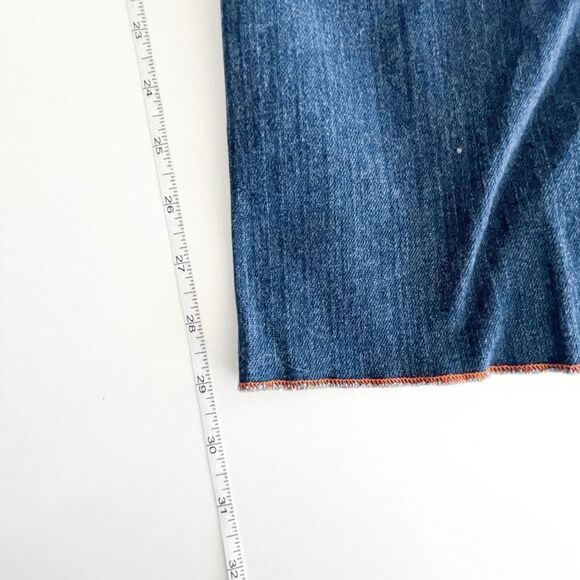 Carhartt Womens Denims Jeans Cropped Pants Casual Flared Blue Wash Size 10 - Picture 9 of 10